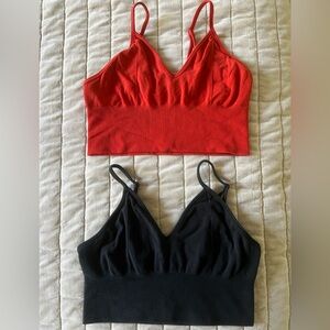 ALO Yoga Delight Bralette. Size medium.